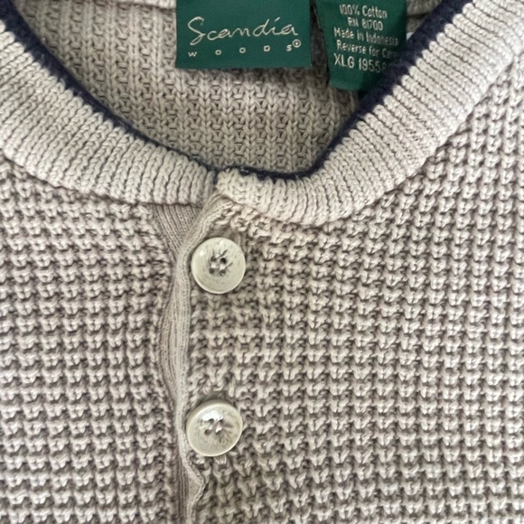 Men's Classic Cream Crewneck Sweater - Picture 4 of 5